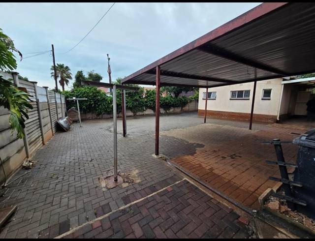 3 BEDROOM HOUSE FOR SALE IN DORINGKLOOF